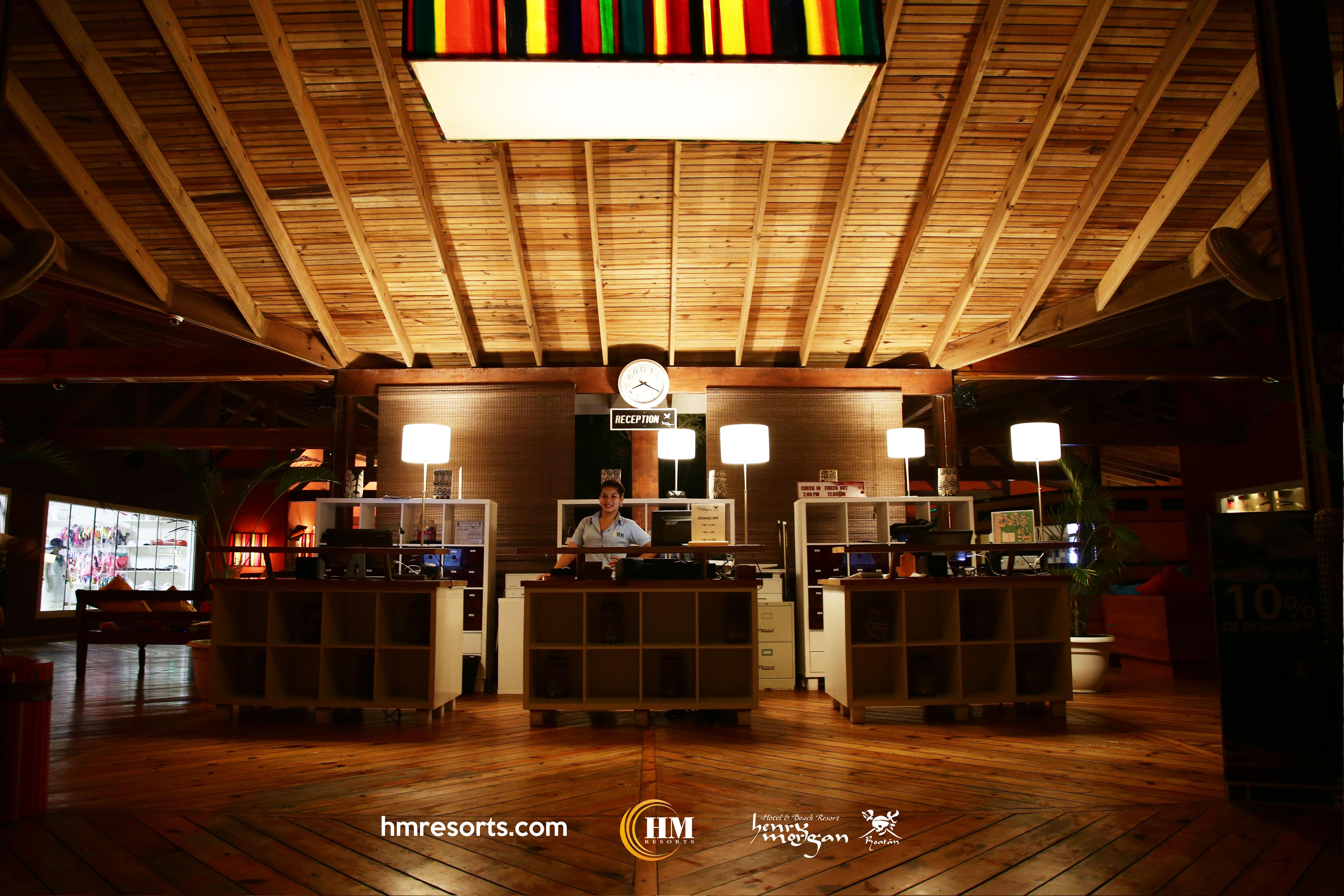 Hotel Henry Morgan All Inclusive Вест Бэй Экстерьер фото