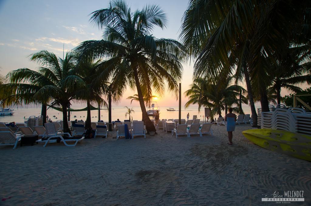 Hotel Henry Morgan All Inclusive Вест Бэй Экстерьер фото