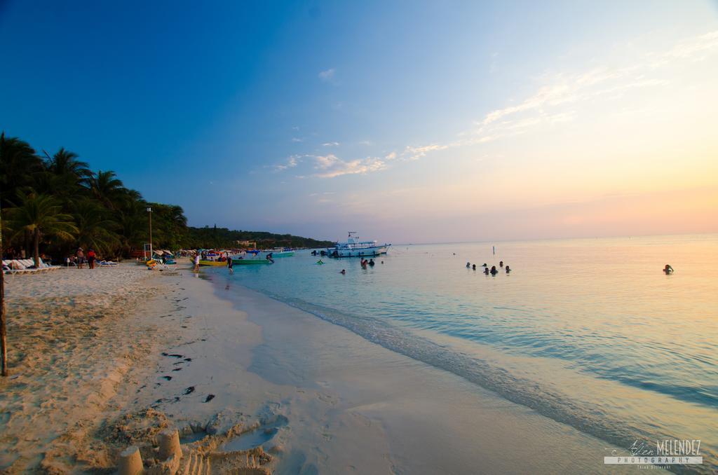 Hotel Henry Morgan All Inclusive Вест Бэй Экстерьер фото